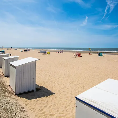 Apartamento Located On The 2nd Floor Westende