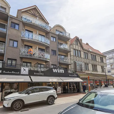 Apartamento Located On The 2nd Floor Westende
